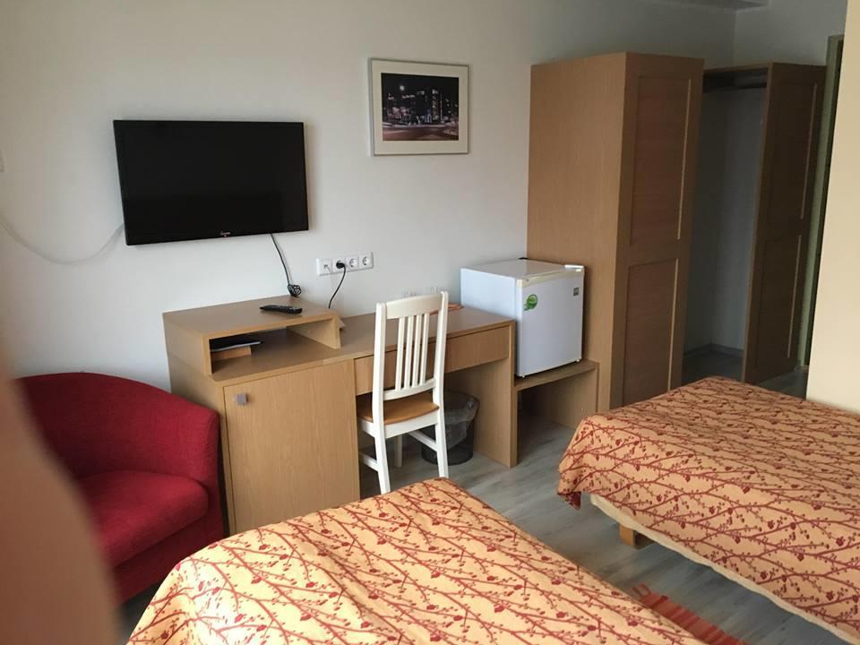 Carolina Hotel ปาร์นู ภายนอก รูปภาพ
