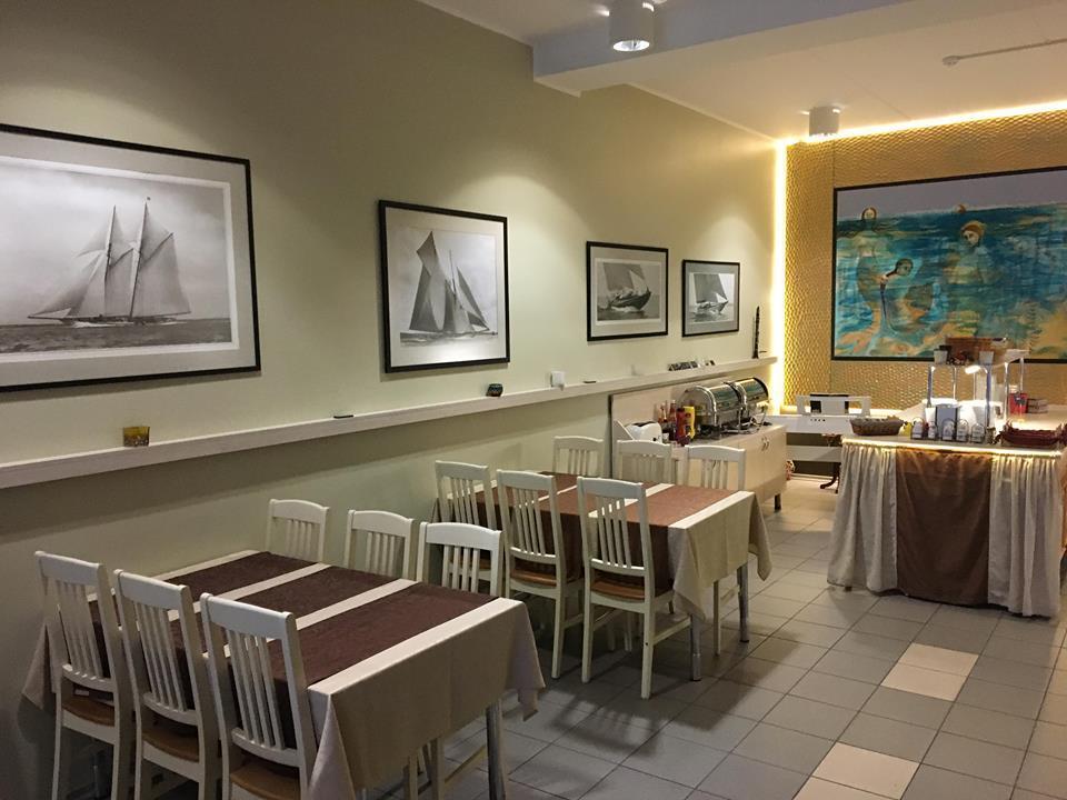 Carolina Hotel ปาร์นู ภายนอก รูปภาพ